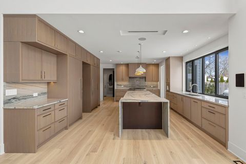 Tiny photo for 625 Wissing Lane, Glenview, IL 60025 (MLS # 12444395)