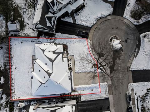 Tiny photo for 625 Wissing Lane, Glenview, IL 60025 (MLS # 12444395)