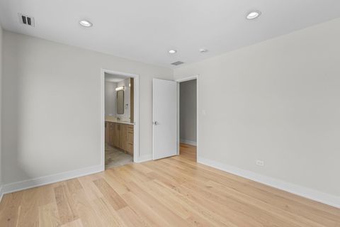 Tiny photo for 625 Wissing Lane, Glenview, IL 60025 (MLS # 12444395)