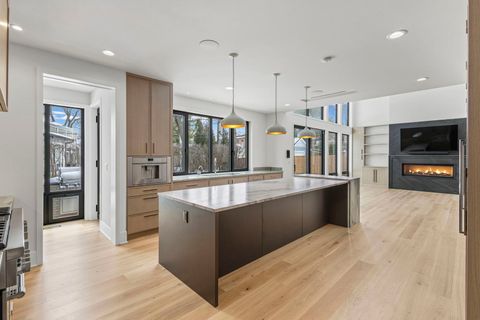 Tiny photo for 625 Wissing Lane, Glenview, IL 60025 (MLS # 12444395)