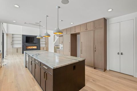 Tiny photo for 625 Wissing Lane, Glenview, IL 60025 (MLS # 12444395)