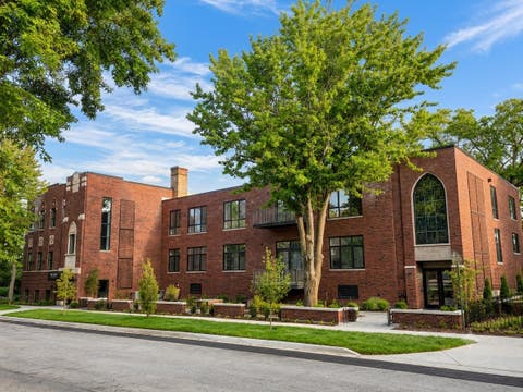 Photo of 125 S Vine Street #1, Hinsdale, IL 60521 (MLS # 12728015)