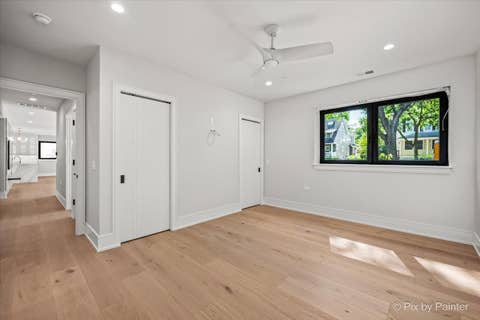 Tiny photo for 125 S Vine Street #1, Hinsdale, IL 60521 (MLS # 12728015)