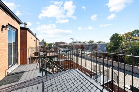 Tiny photo for 2455 W Arthington Street #3, Chicago, IL 60612 (MLS # 12512526)