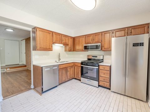 Tiny photo for 6015 Lakeside Place #203A, Tinley Park, IL 60477 (MLS # 12481216)