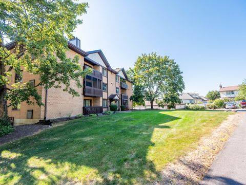 Tiny photo for 6015 Lakeside Place #203A, Tinley Park, IL 60477 (MLS # 12481216)