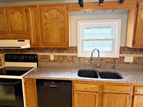 Tiny photo for 1062 Cedar Lane, Metropolis, IL 62960 (MLS # 12543897)