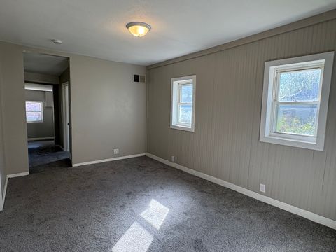 Tiny photo for 458 N Washington Avenue, Kankakee, IL 60901 (MLS # 12501533)