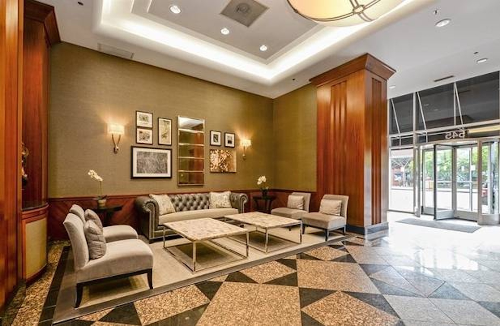 545 N Dearborn Street 1309