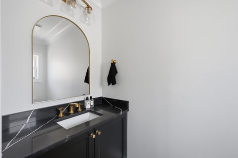 Tiny photo for 2621 Orchard Street, Blue Island, IL 60406 (MLS # 12732874)