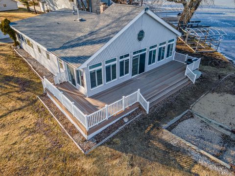 Tiny photo for 31 Lakeside Lane, Fox Lake, IL 60020 (MLS # 12581872)