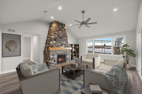 Tiny photo for 31 Lakeside Lane, Fox Lake, IL 60020 (MLS # 12581872)