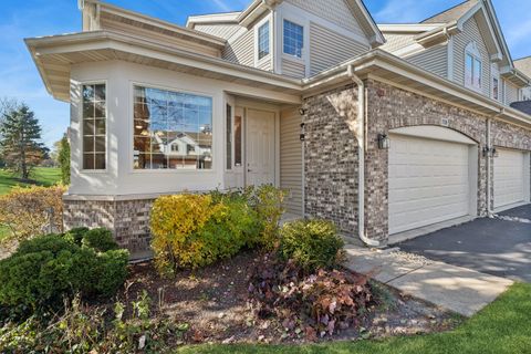 Photo of 706 Owl Creek Lane, Gurnee, IL 60031 (MLS # 12528322)