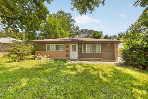 Photo of 415 Shabbona Drive, Park Forest, IL 60466 (MLS # 12720398)