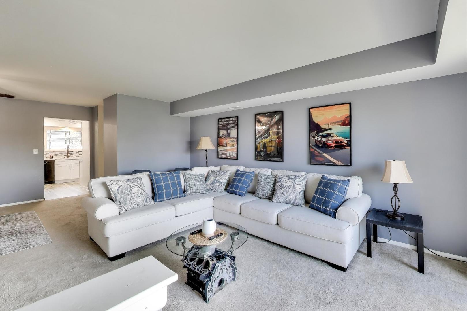 111 W Brandon Court E24