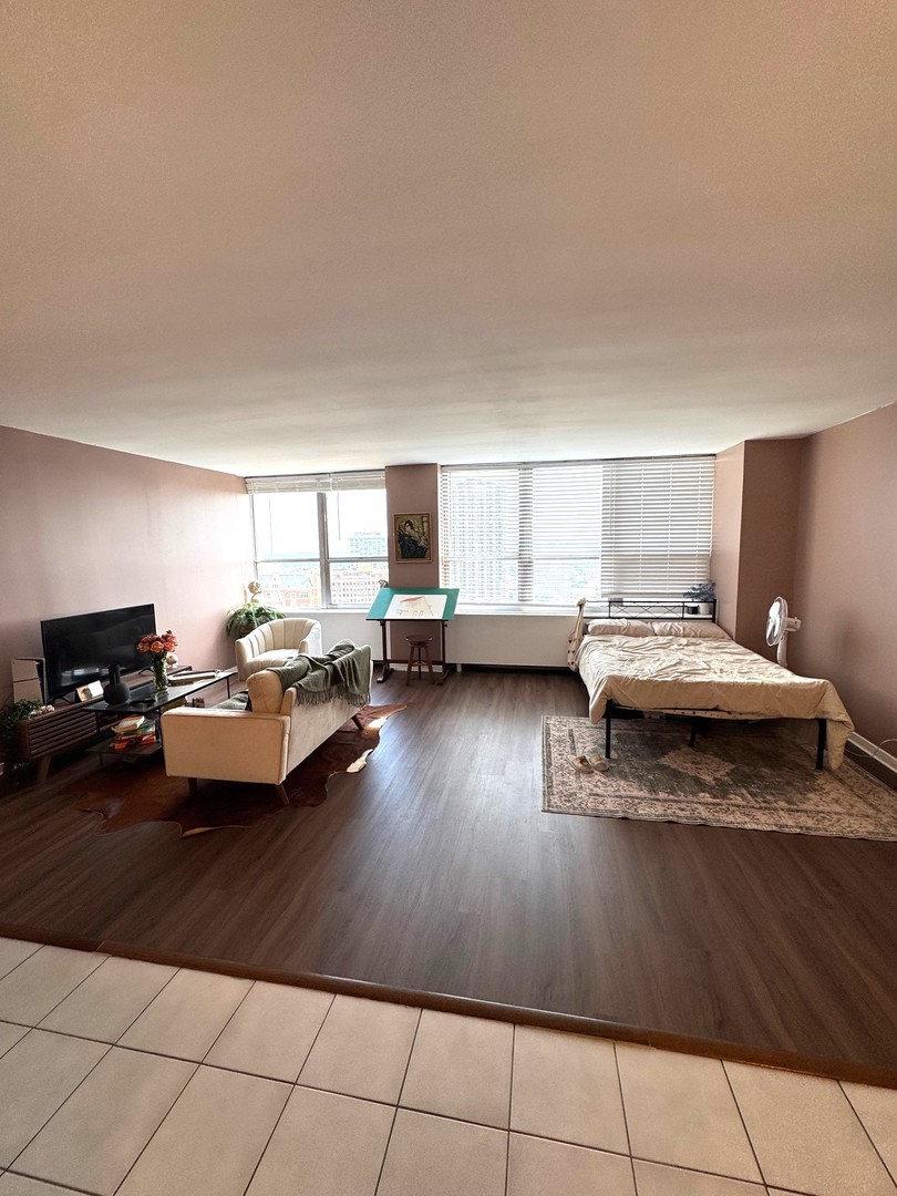 655 W Irving Park Road 2505