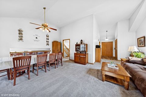 Tiny photo for 1908 Chestnut Hill Road, Plainfield, IL 60586 (MLS # 12402858)