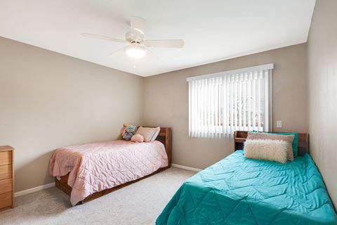 Tiny photo for 2212 Magnolia Court W, Buffalo Grove, IL 60089 (MLS # 12612474)