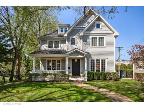 Photo of 1916 Washington Avenue, Wilmette, IL 60091 (MLS # 12624337)