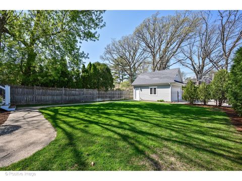 Tiny photo for 1916 Washington Avenue, Wilmette, IL 60091 (MLS # 12624337)