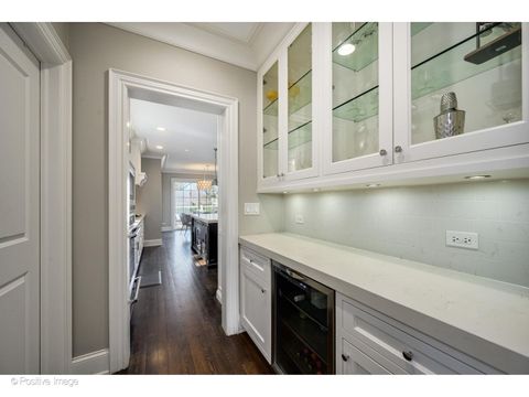 Tiny photo for 1916 Washington Avenue, Wilmette, IL 60091 (MLS # 12624337)
