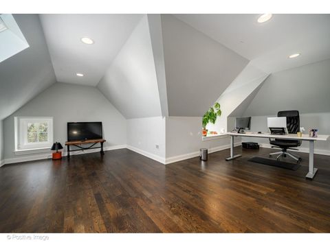 Tiny photo for 1916 Washington Avenue, Wilmette, IL 60091 (MLS # 12624337)