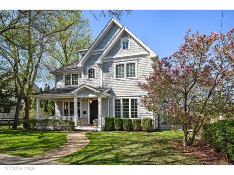 Tiny photo for 1916 Washington Avenue, Wilmette, IL 60091 (MLS # 12624337)