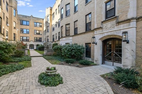 Tiny photo for Evanston, IL 60202 (MLS # 12519373)