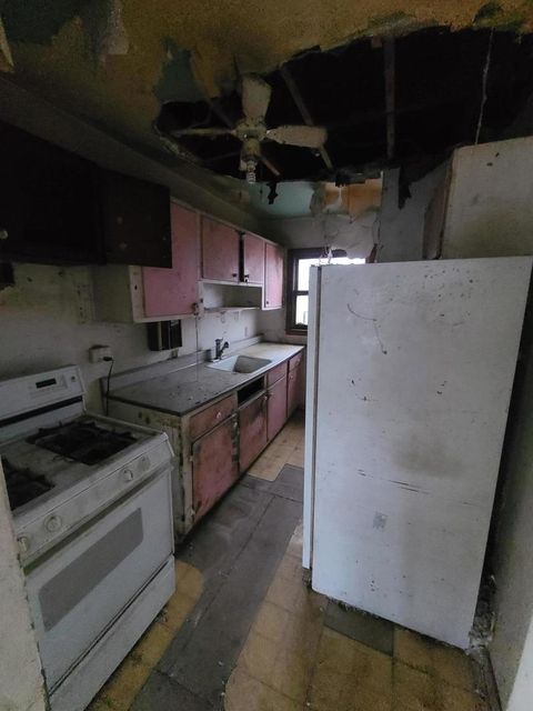 Tiny photo for 2605 N Pine Street, Waukegan, IL 60087 (MLS # 12595029)