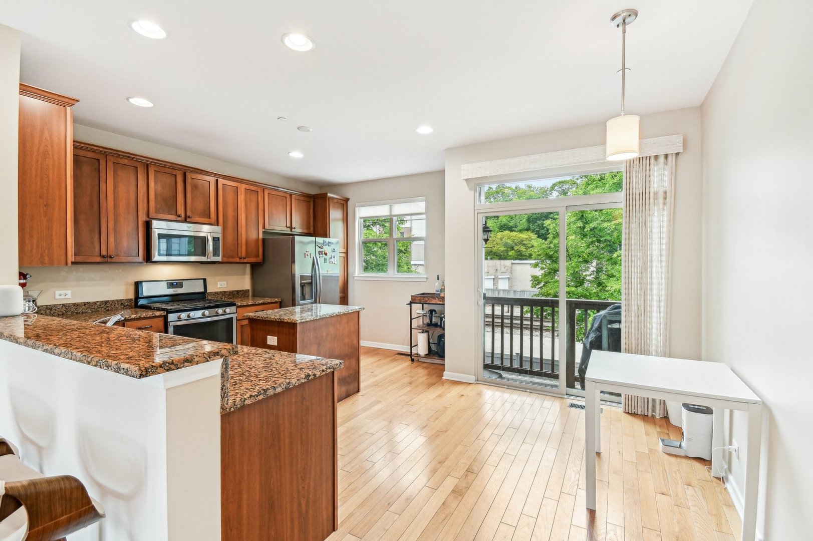 8638 Narragansett Avenue 31