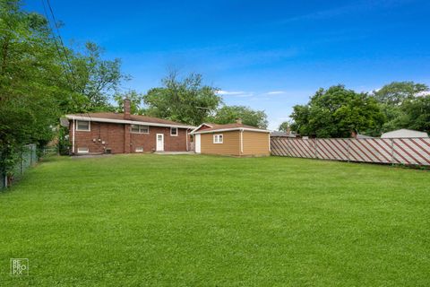 Tiny photo for 22431 Lawndale Avenue, Richton Park, IL 60471 (MLS # 12402936)