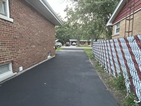 Tiny photo for 22431 Lawndale Avenue, Richton Park, IL 60471 (MLS # 12402936)