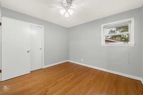 Tiny photo for 22431 Lawndale Avenue, Richton Park, IL 60471 (MLS # 12402936)