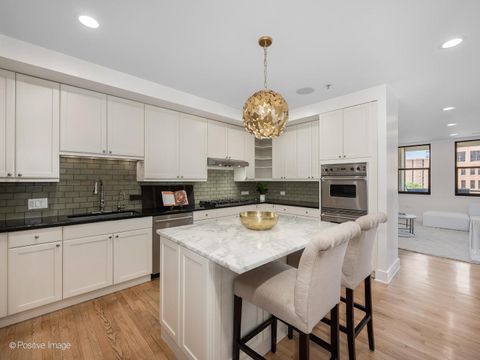 Tiny photo for 1155 N DEARBORN Street #603, Chicago, IL 60610 (MLS # 12502599)