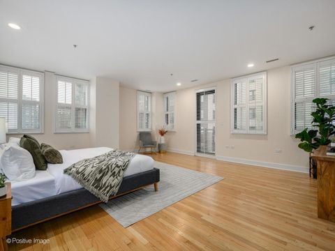 Tiny photo for 1155 N DEARBORN Street #603, Chicago, IL 60610 (MLS # 12502599)