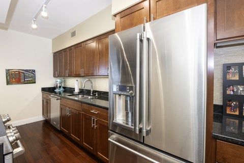 Tiny photo for 3180 N Lake Shore Drive #4H, Chicago, IL 60657 (MLS # 12793548)