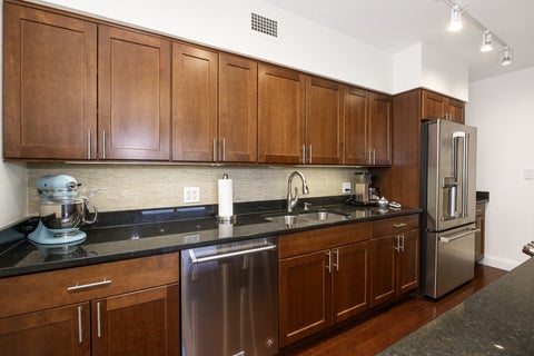Tiny photo for 3180 N Lake Shore Drive #4H, Chicago, IL 60657 (MLS # 12793548)