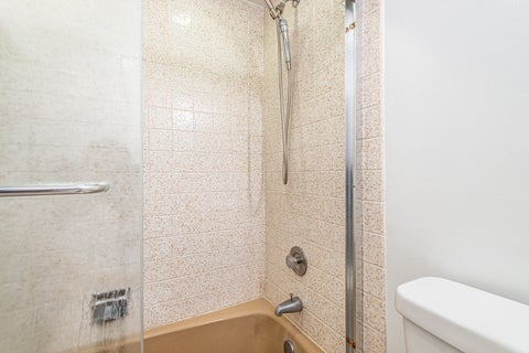 Tiny photo for 601 W Huntington Common Road #201, Mount Prospect, IL 60056 (MLS # 12742783)