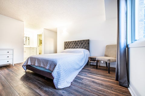 Tiny photo for 601 W Huntington Common Road #201, Mount Prospect, IL 60056 (MLS # 12742783)