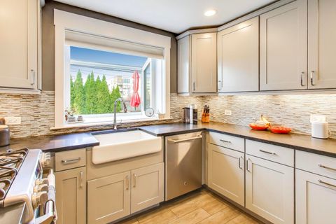 Tiny photo for 4222 N Claremont Avenue, Chicago, IL 60618 (MLS # 12577262)