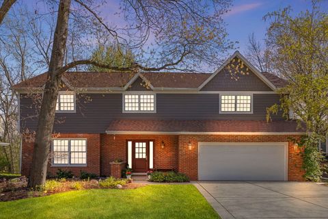 Property photo of 2135 Oak Hill Drive, Lisle, IL 60532