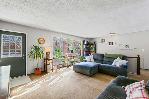 Tiny photo for 88 County Road 2000 N, Mahomet, IL 61853 (MLS # 12533395)