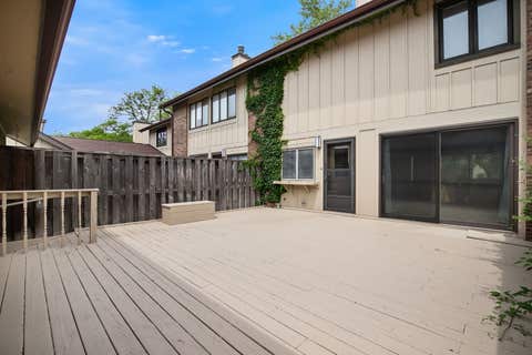 Tiny photo for 21 Kyle Court, Willowbrook, IL 60527 (MLS # 12718921)