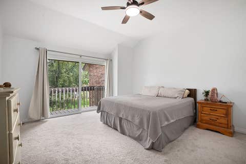 Tiny photo for 21 Kyle Court, Willowbrook, IL 60527 (MLS # 12718921)
