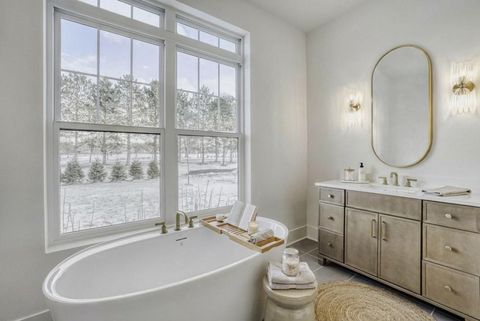 Tiny photo for 1652 N Lake Charles Drive, Vernon Hills, IL 60061 (MLS # 12622272)