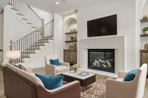 Tiny photo for 1652 N Lake Charles Drive, Vernon Hills, IL 60061 (MLS # 12622272)