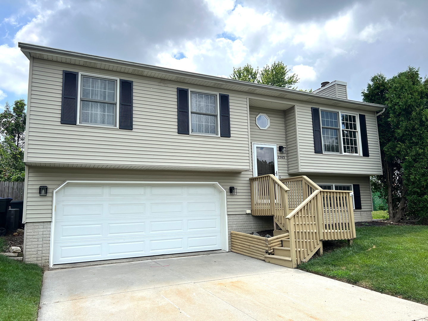 2503 slayton Drive