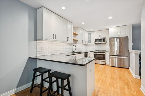 Tiny photo for 2 Croydon on Duxbury Street, Rolling Meadows, IL 60008 (MLS # 12566776)