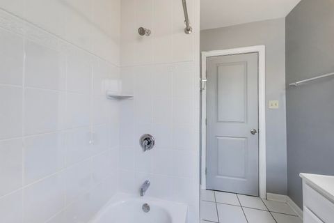 Tiny photo for 4118 Prairie Avenue, Brookfield, IL 60513 (MLS # 12533001)