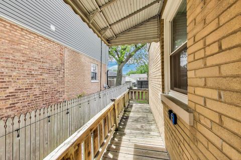 Tiny photo for 4118 Prairie Avenue, Brookfield, IL 60513 (MLS # 12533001)